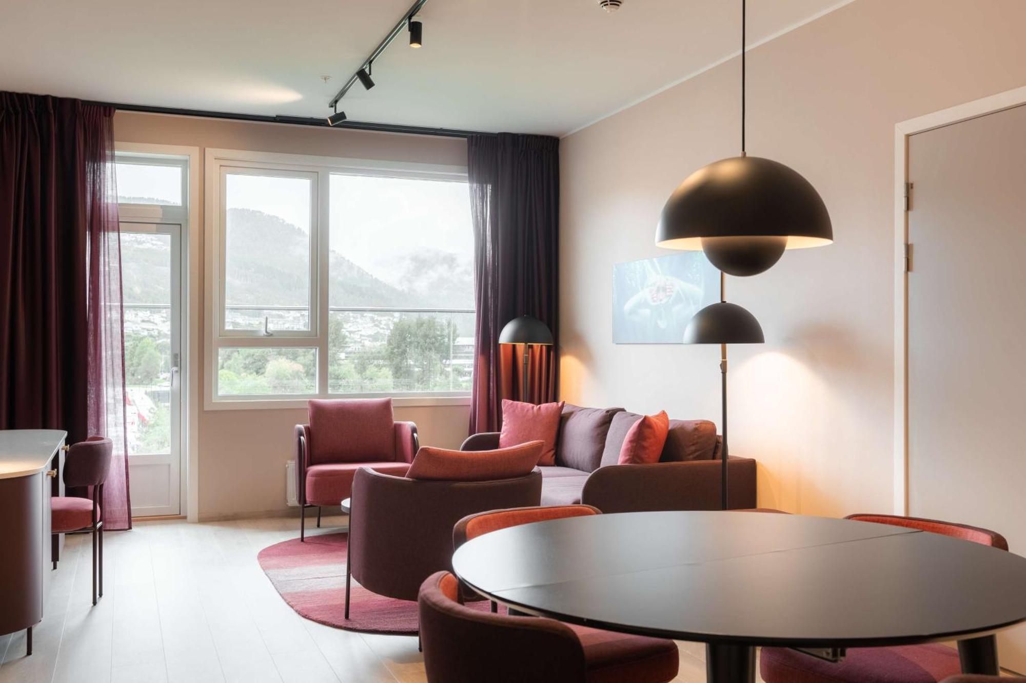 Scandic Sunnfjord Hotel & Spa Førde Εξωτερικό φωτογραφία