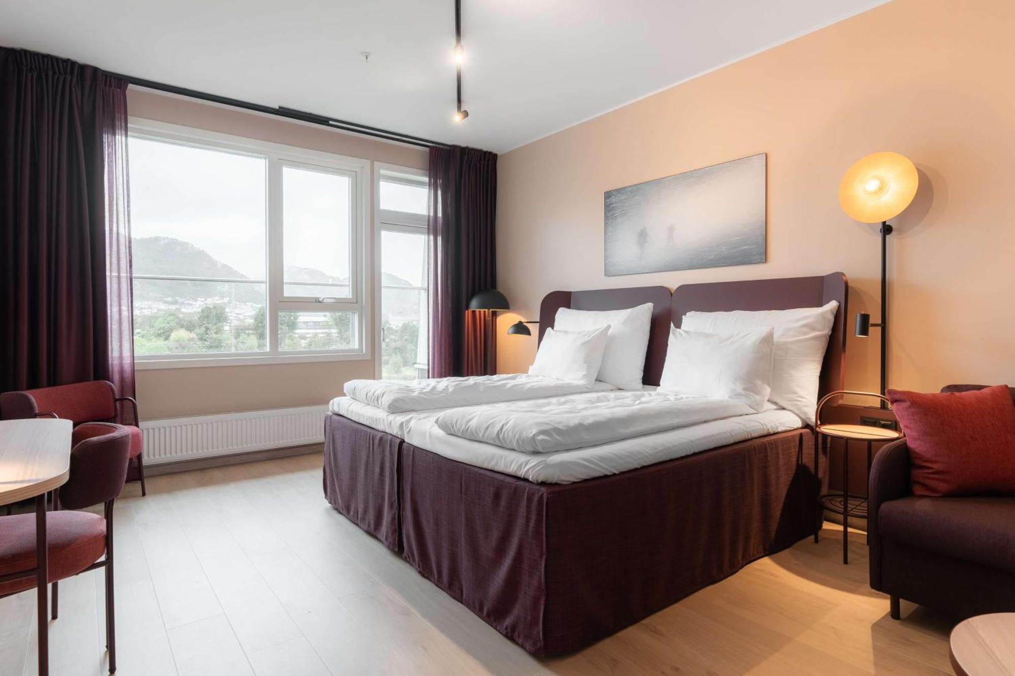 Scandic Sunnfjord Hotel & Spa Førde Εξωτερικό φωτογραφία