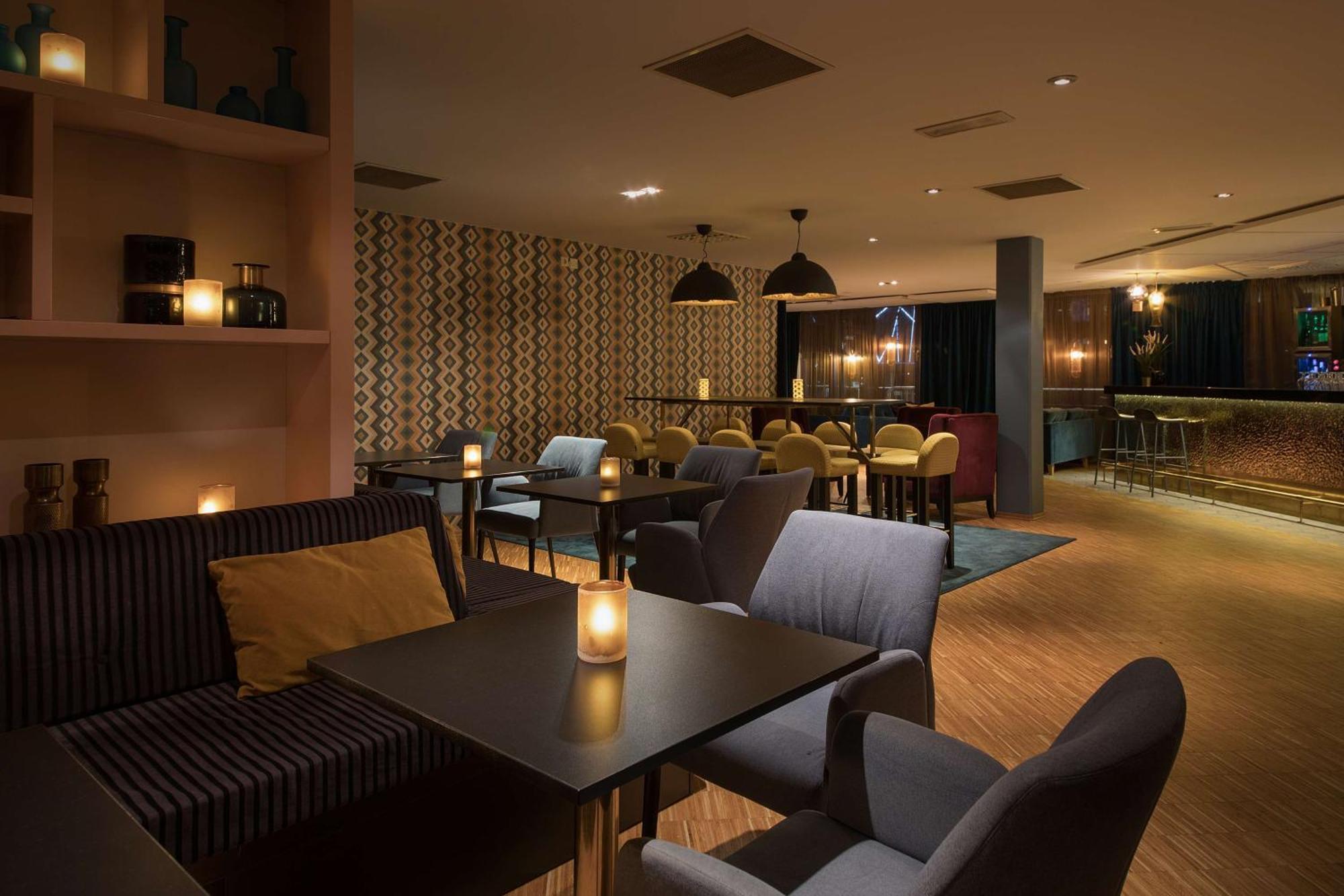 Scandic Sunnfjord Hotel & Spa Førde Εξωτερικό φωτογραφία