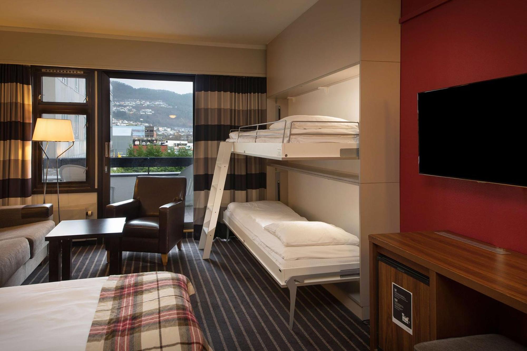 Scandic Sunnfjord Hotel & Spa Førde Εξωτερικό φωτογραφία