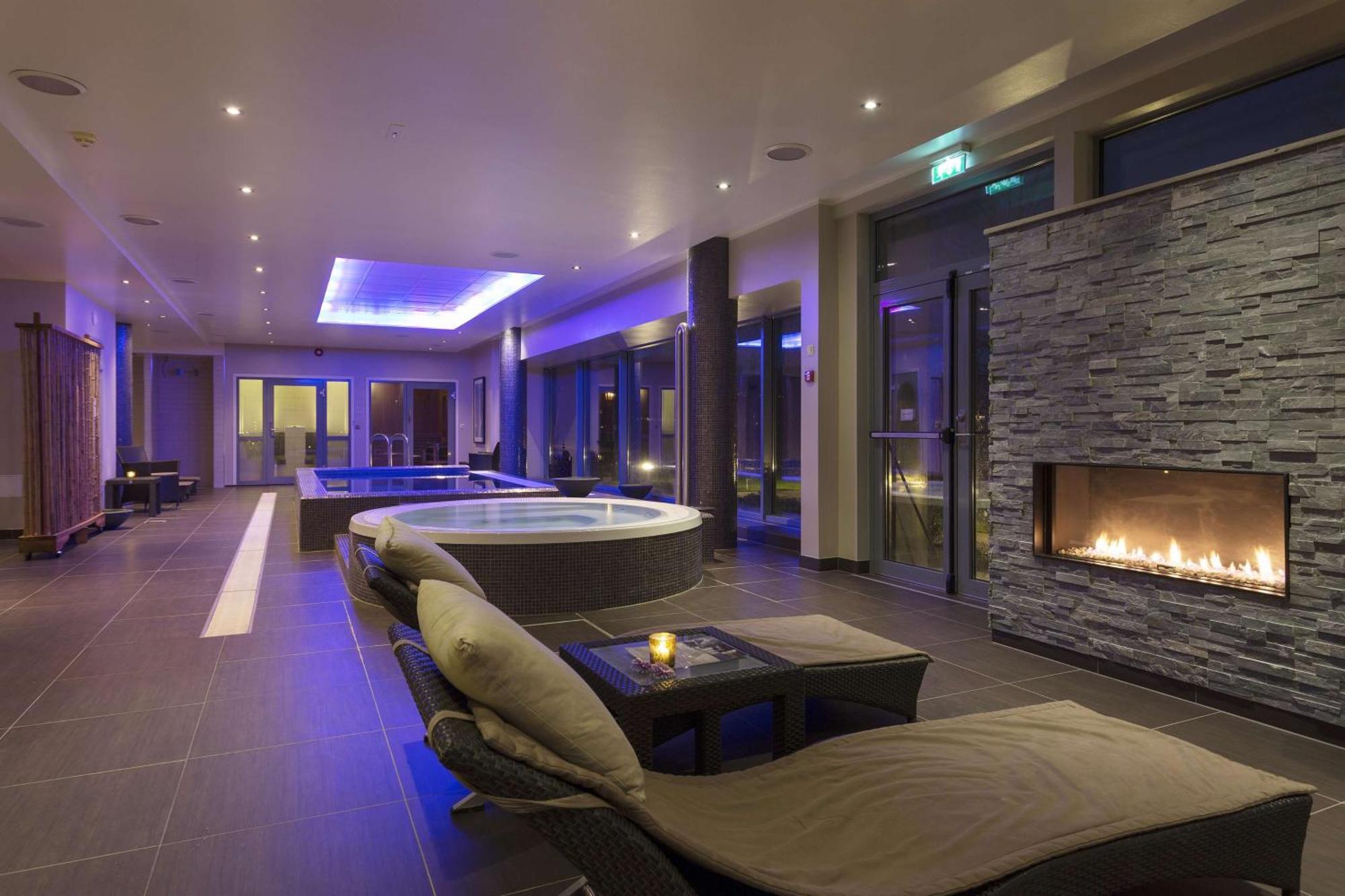 Scandic Sunnfjord Hotel & Spa Førde Εξωτερικό φωτογραφία